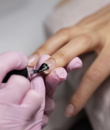 Nägel lackieren mit Shellac